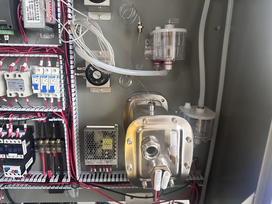 Câmara de ensaio automática de envelhecimento do ozono ambiental Equipamento de ensaio de ozono