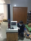 Equipamento de testes de borracha de matéria têxtil das luvas da máscara N95 no laboratório de pesquisa